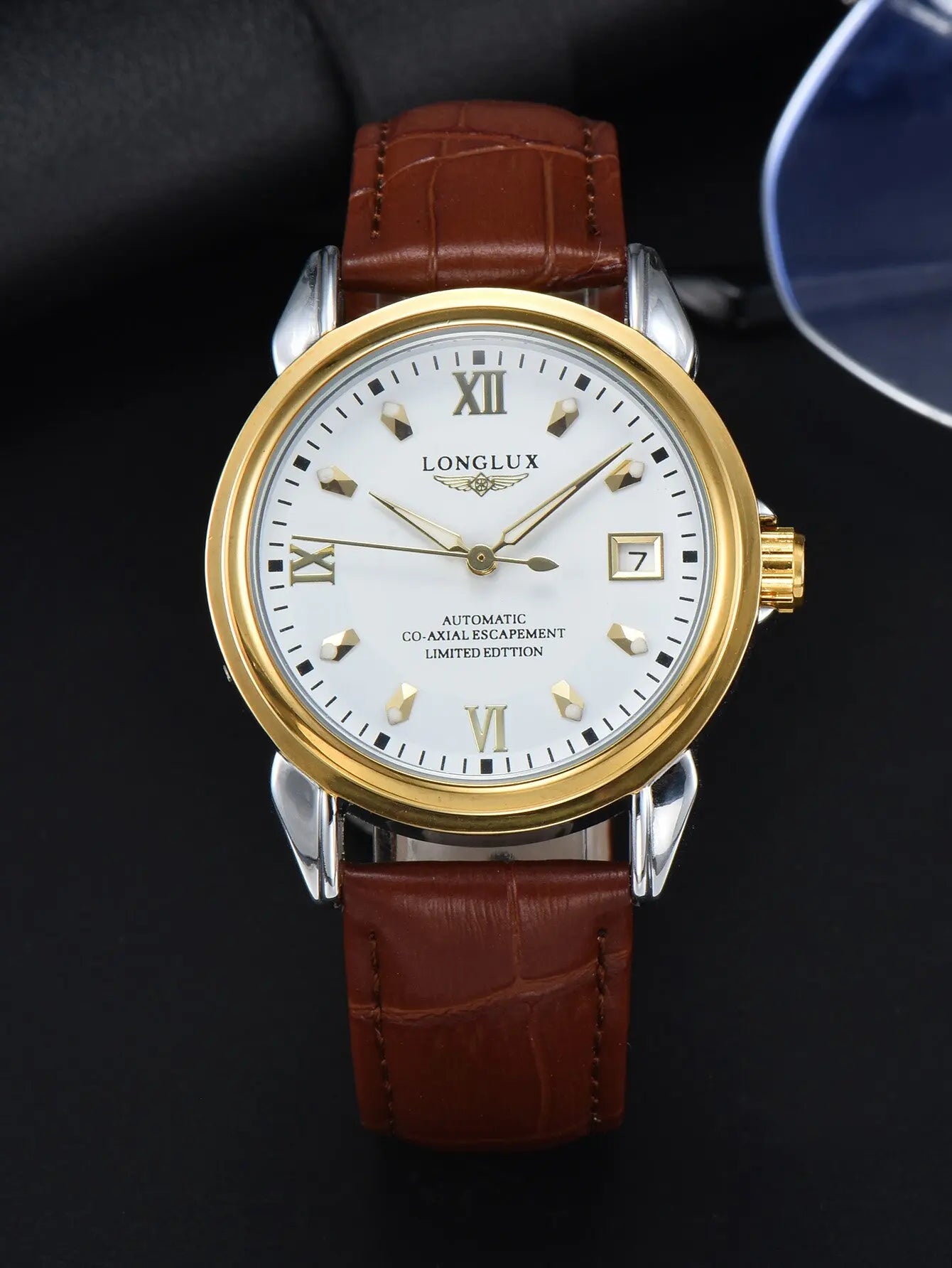 Man watch business Model Number: 8025P